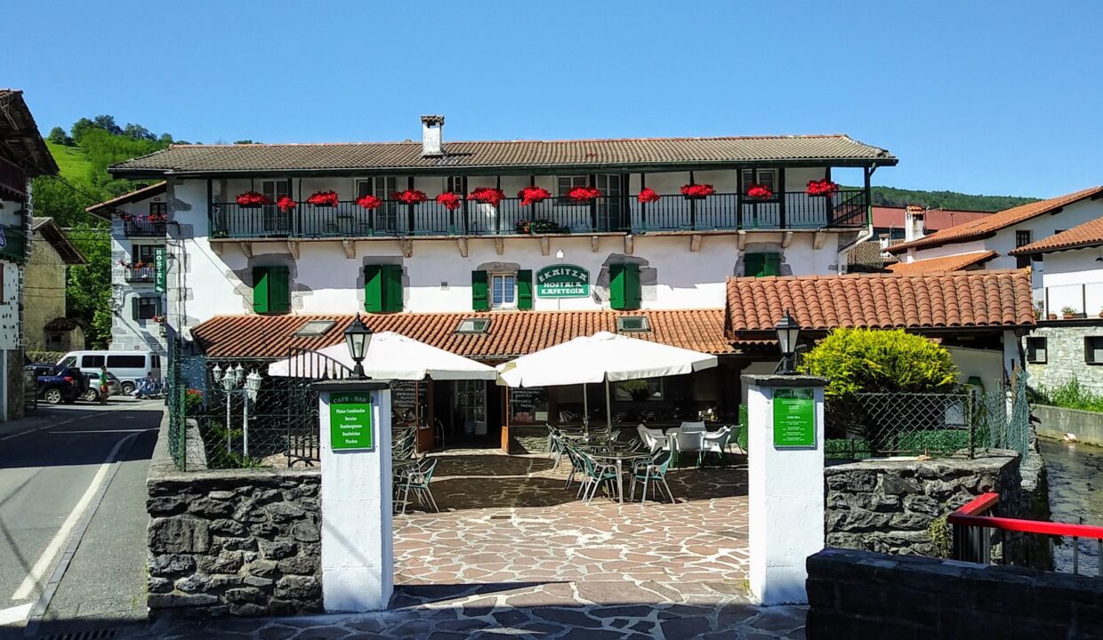 baztango-bar-ekaitza-lesaka-5